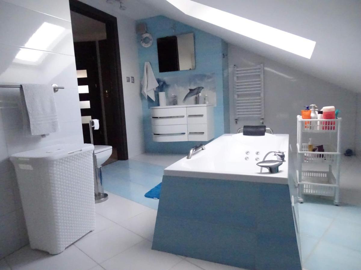 Villa Sanriver Przemysl Ngoại thất bức ảnh